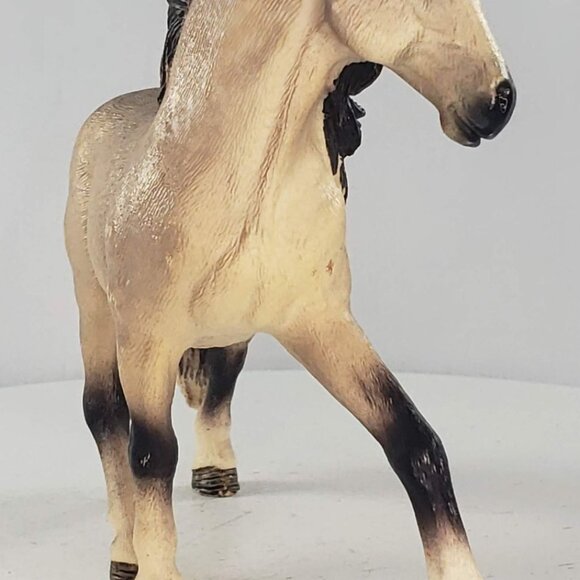 Schleich Andalusian Mare Horse Club #13793 - Picture 5 of 6